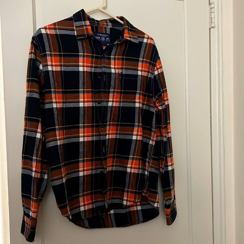 American Eagle prep fit button down size: M